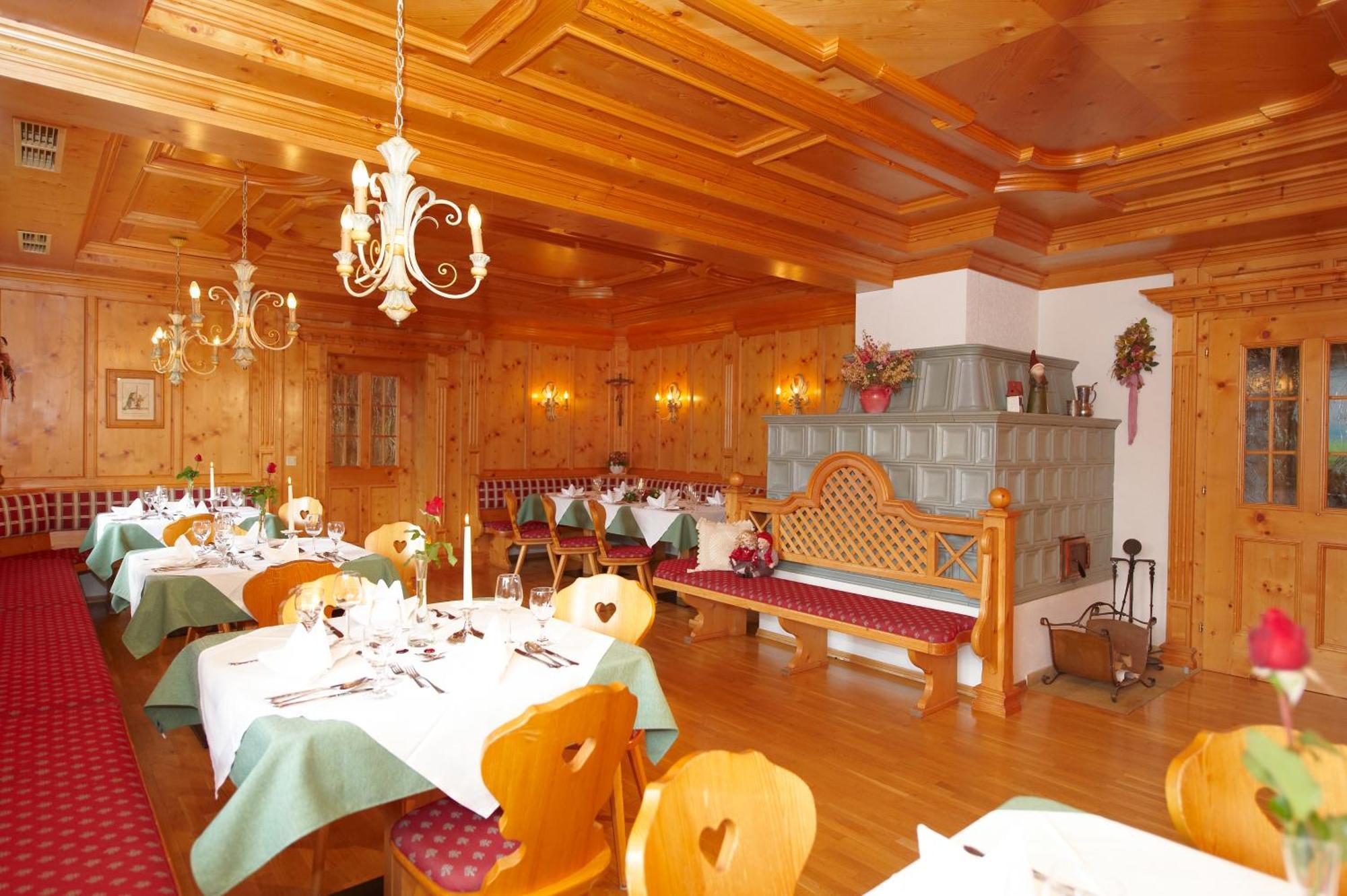 Landhotel Haeuserl Im Wald Grobming Exteriör bild