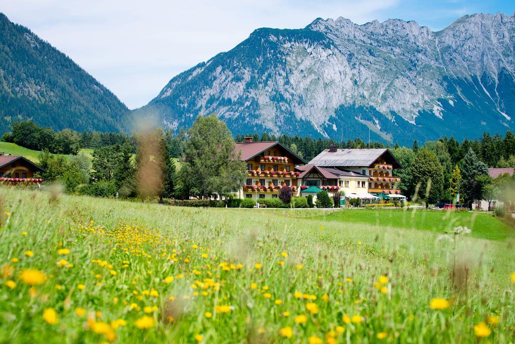 Landhotel Haeuserl Im Wald Grobming Exteriör bild